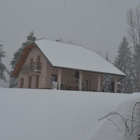 Holiday Home With Hot Tub And Sauna Sabina Rovte Luaran gambar