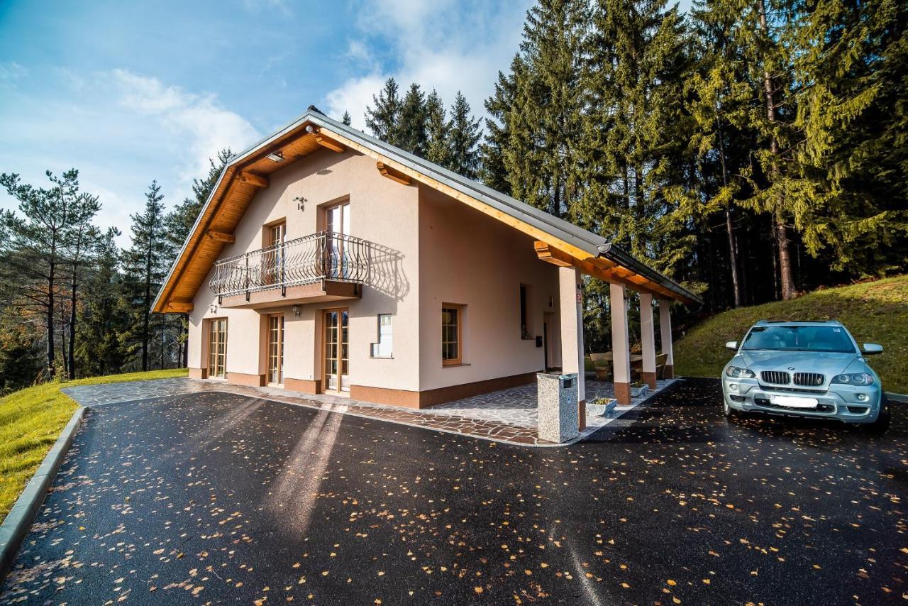 Holiday Home With Hot Tub And Sauna Sabina Rovte Luaran gambar